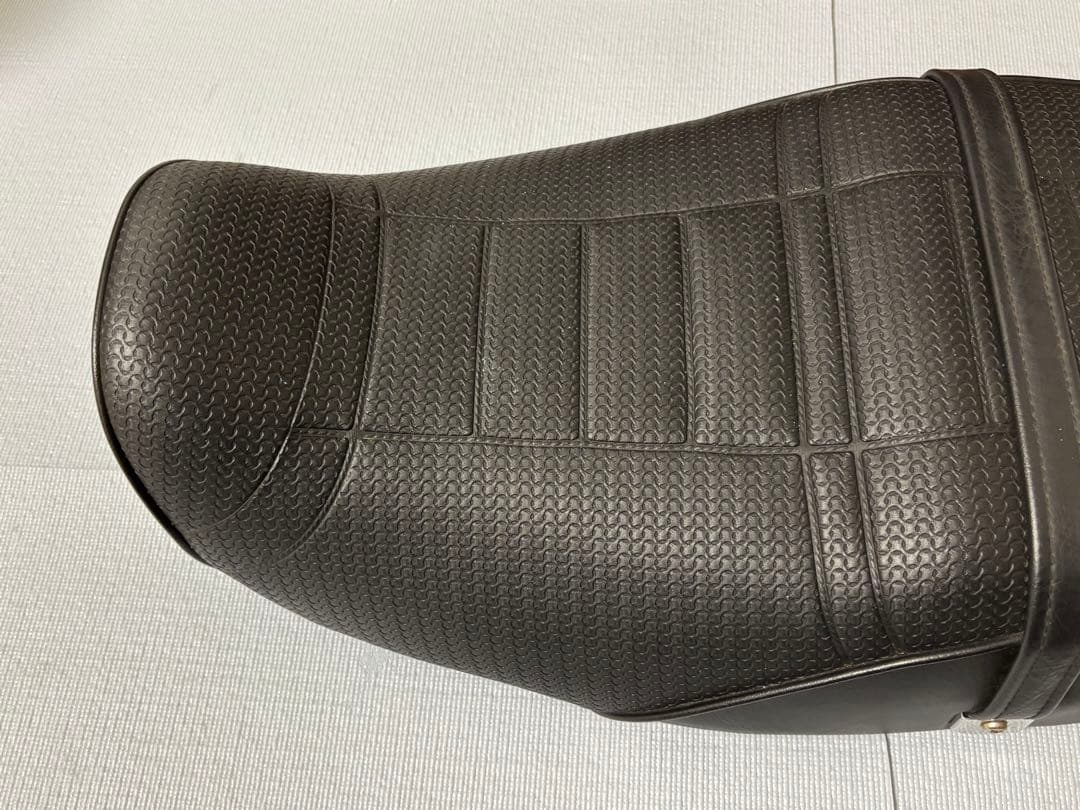 ZRX400 カワサキ純正シート本体