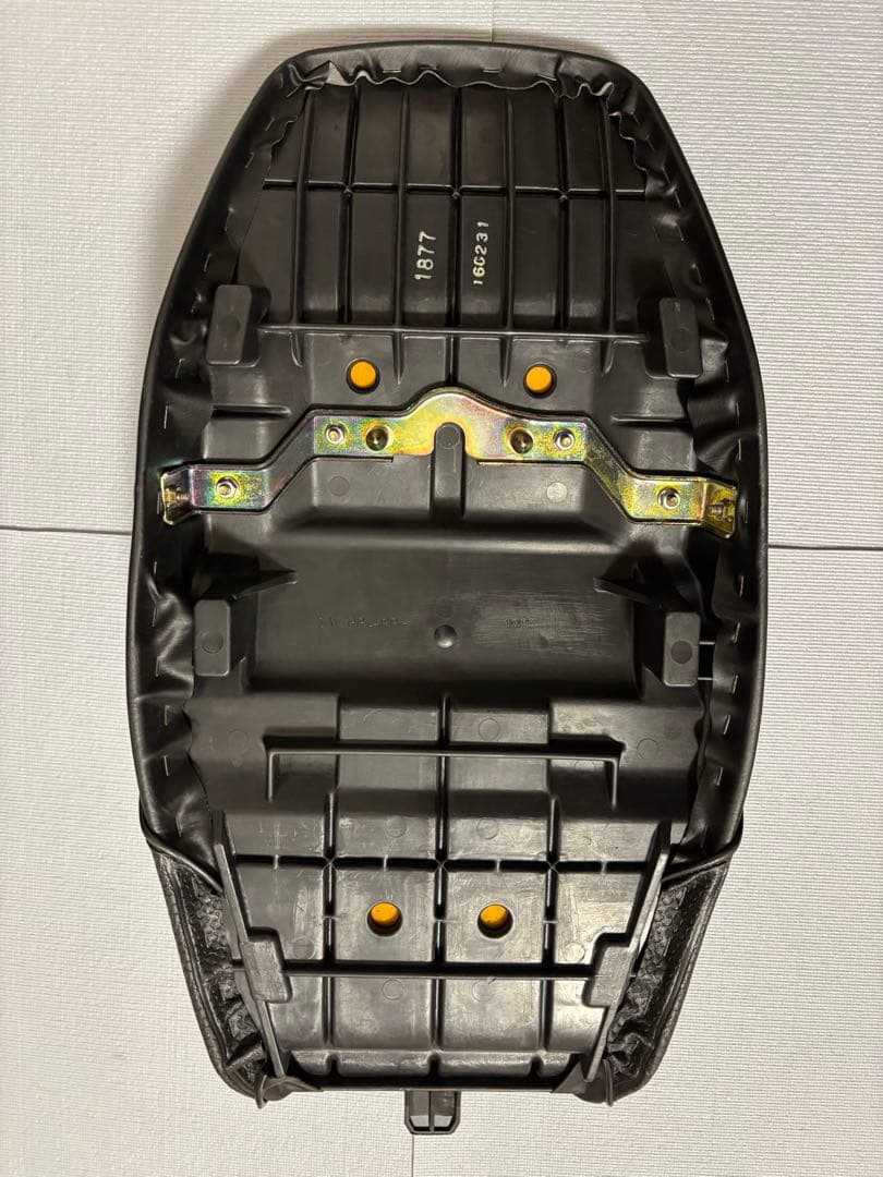 ZRX400 カワサキ純正シート本体