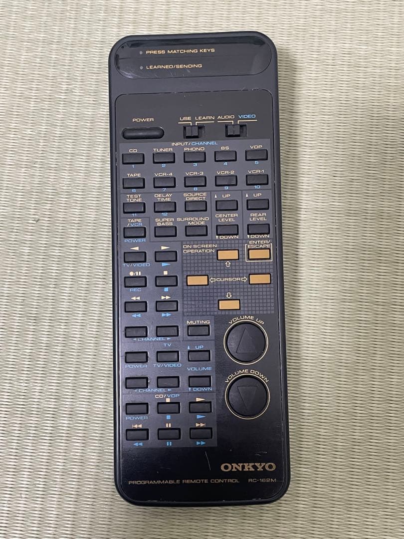 ONKYO A-V1000PRO ブラック AVアンプ　即日発送！