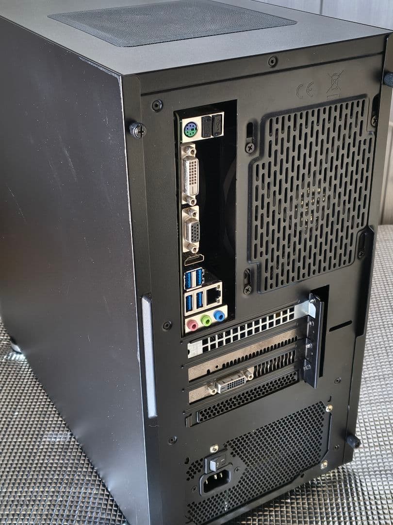 Windowsデスクトップ Ryzen1600 Radeon RX570 RAM16GB 128GBSSD