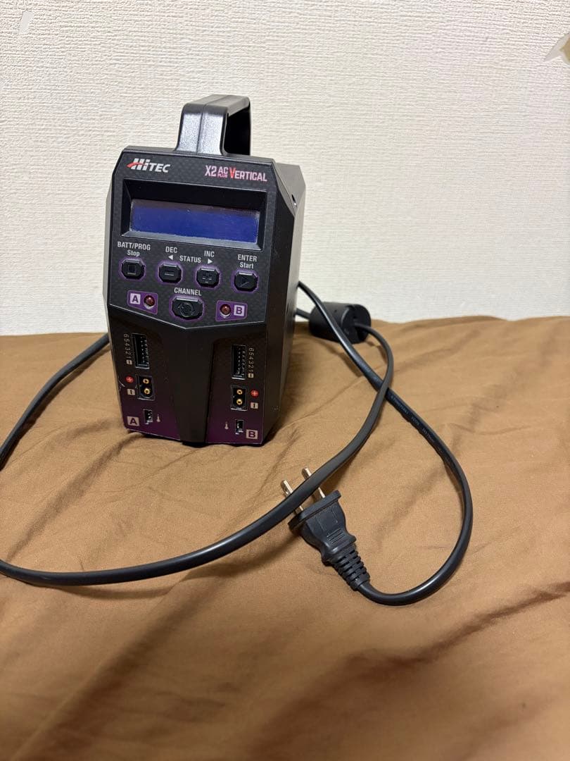 HiTec ハイテック　X2 AC VERTICAL 充電器
