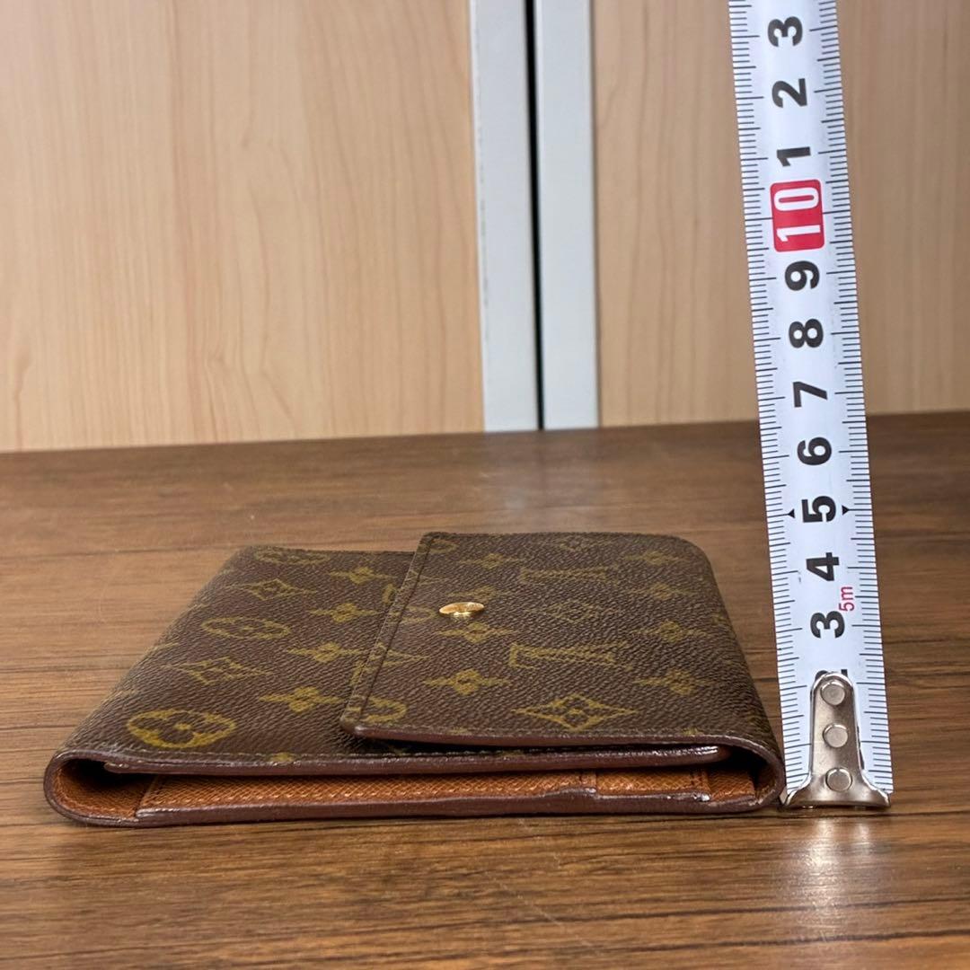 LOUIS VUITTON モノグラム ポシェットパスポール　三つ折り財布