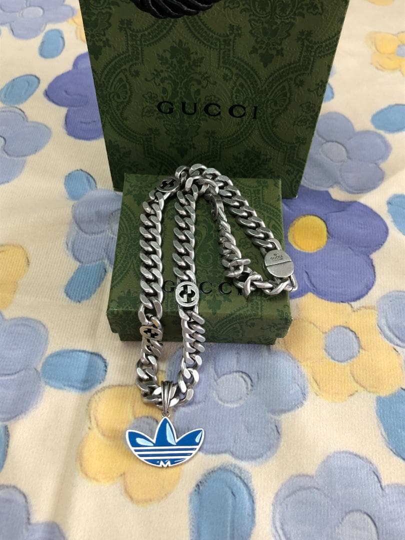 グッチ　ネックレス　オシャレ　美品