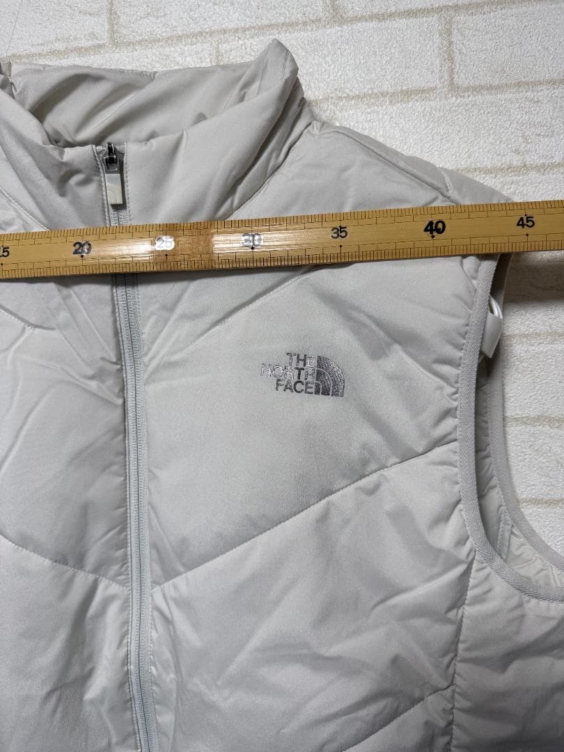 【新品】ザ ノースフェイス SPIRIT V VEST L ホワイト 中綿ベスト