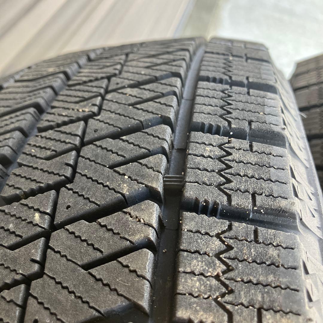 スタッドレスタイヤVRX2 2本セットバリ山185／55R-16 2023年製