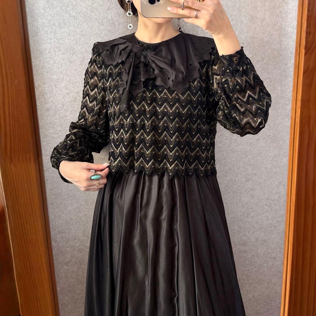 ヴィンテージ レトロ古着 孔雀刺繍レースデザインワンピース ブラック 黒