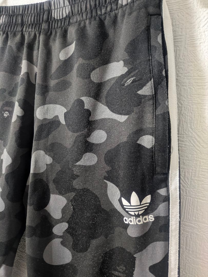 3本線 adidas×APE コラボ カモフラ 迷彩トラックパンツ ジャージ L
