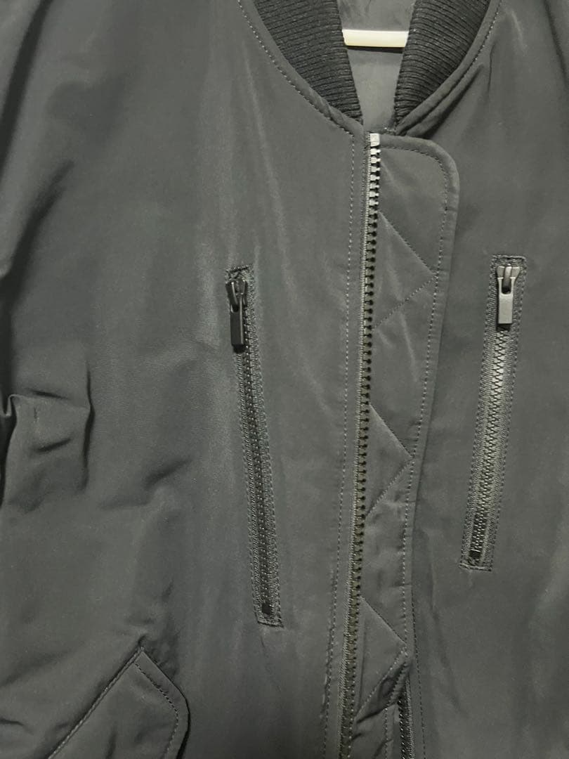ジルサンダー　UNIQLO ブラック MA-1 フライトジャケット コラボ