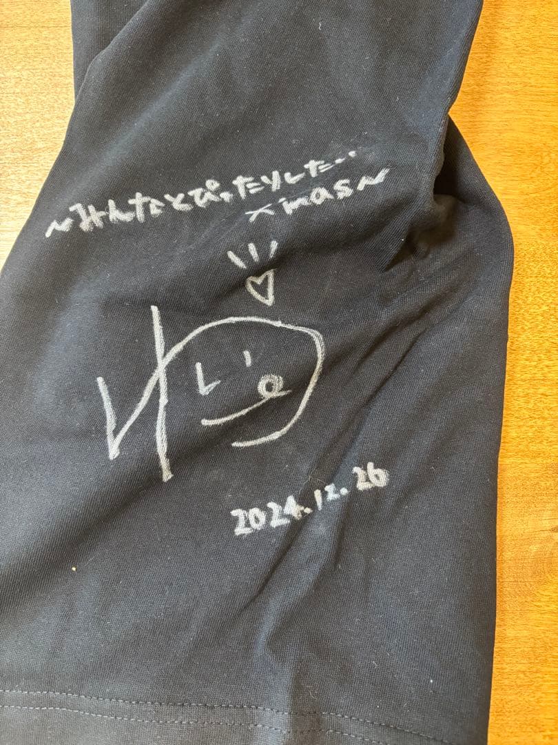 激レア世界に2個！林祐衣　クリスマスイベント　会場抽選直筆サイン入Tシャツ！