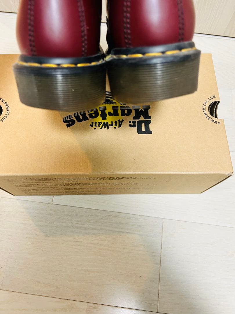 もん　Dr.Martens 8ホールブーツ CHERRY RED UK6