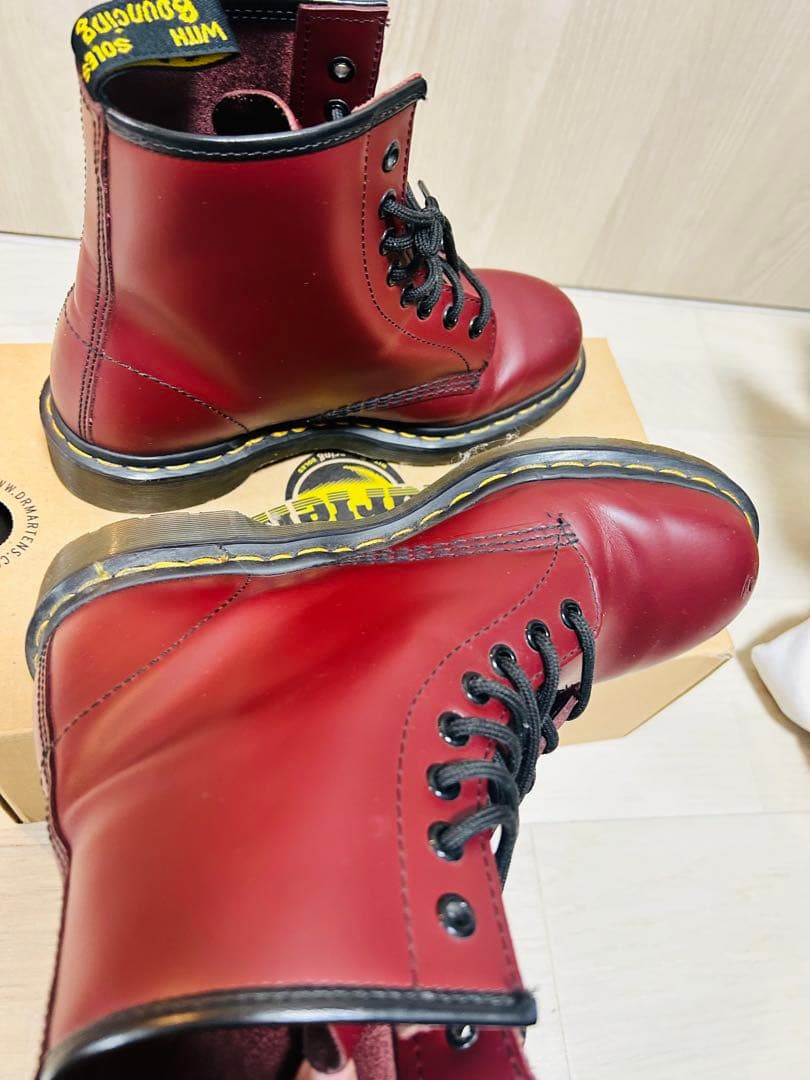 もん　Dr.Martens 8ホールブーツ CHERRY RED UK6