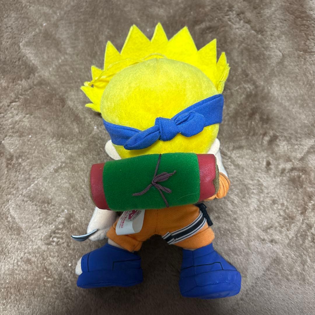 NARUTO 武器付ぬいぐるみ　ナルト　サスケ　リー　3種セット