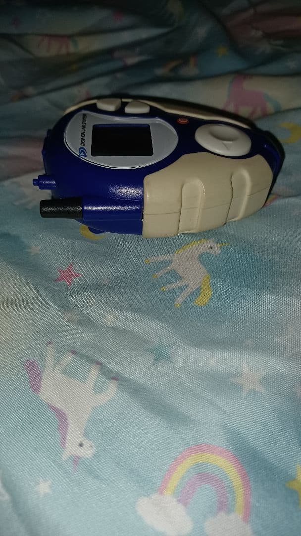 デジタルモンスター　デジモン　デジヴァイス ブルー　ホワイト