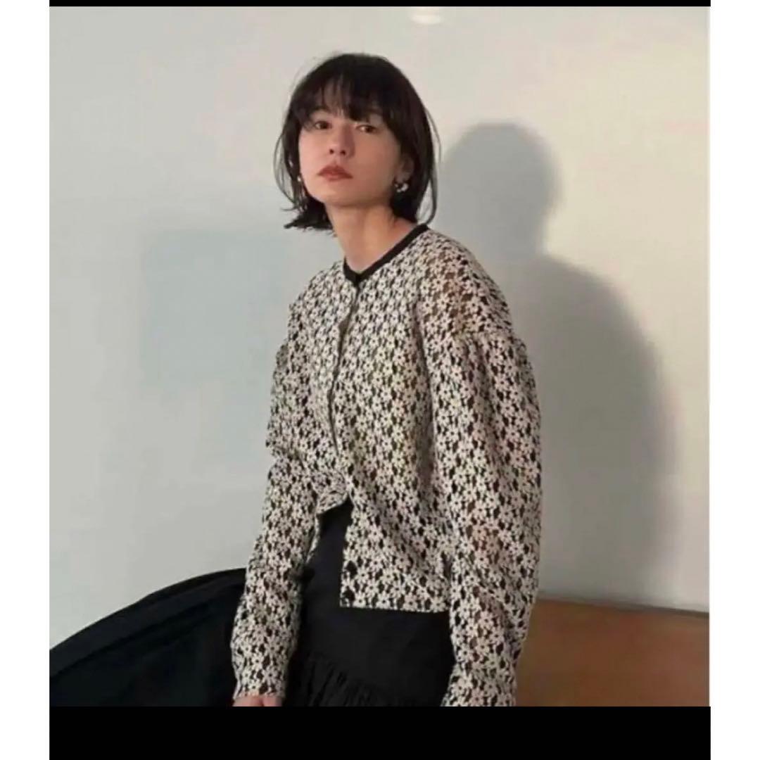 CLANEクラネ 3D FLOWER LACE CARDIGAN
