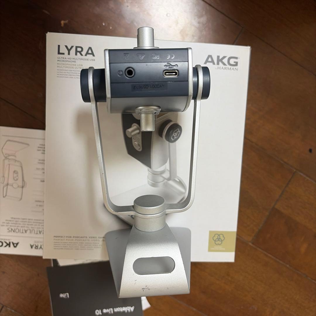 AKG LYRA コンデンサーマイク