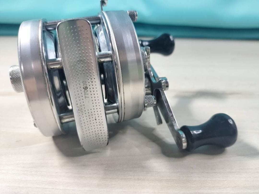 アブガルシア　アンバサダー4500c　ビンテージ　リール abu