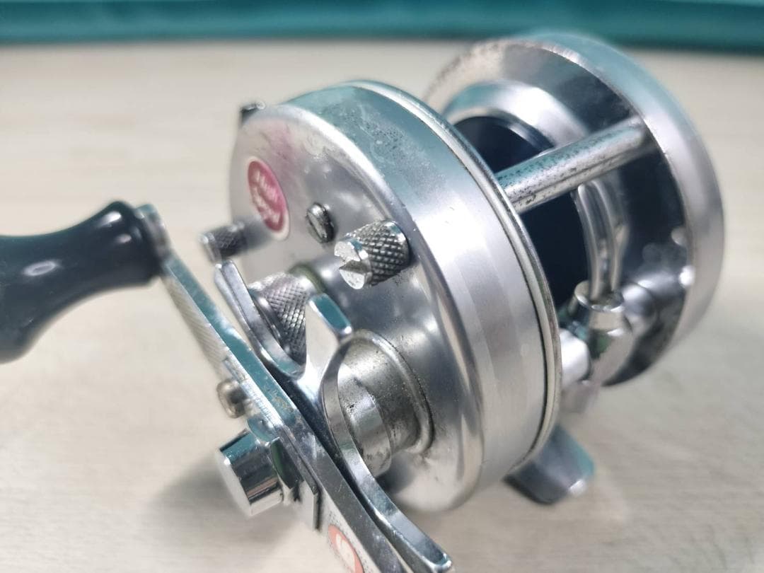 アブガルシア　アンバサダー4500c　ビンテージ　リール abu