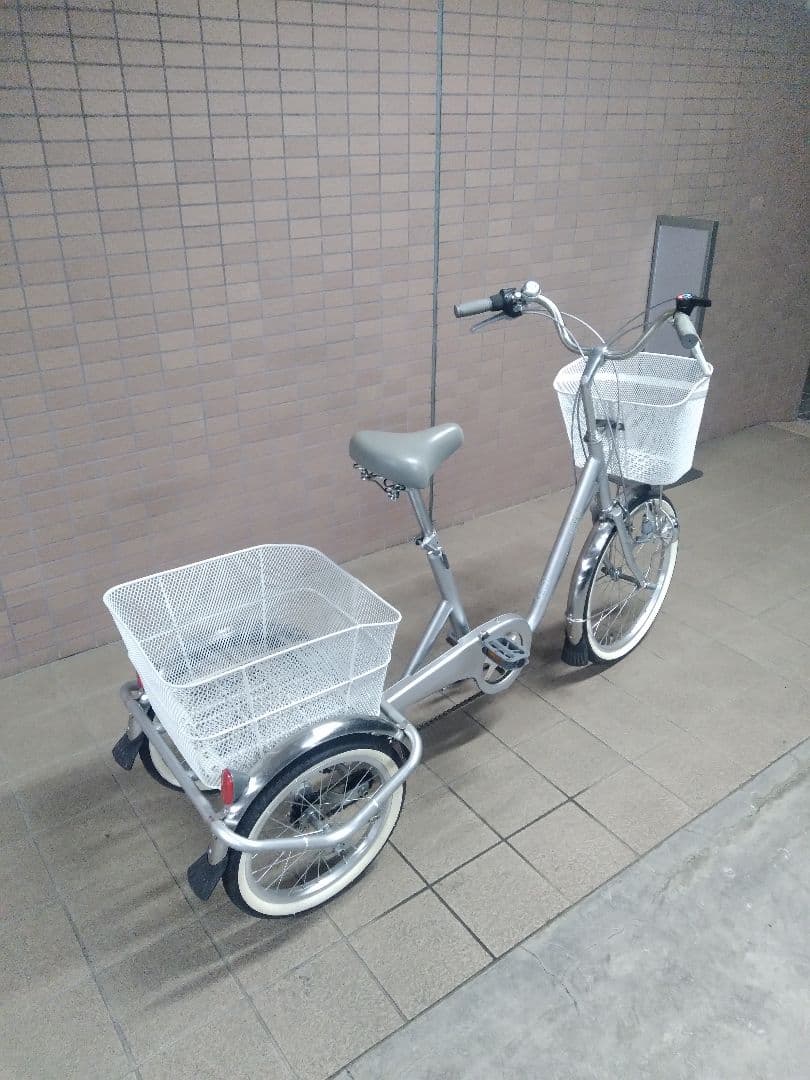 さだ！ミムゴ製！スイングチャーリー！大人用三輪車！三輪自転車！美品！