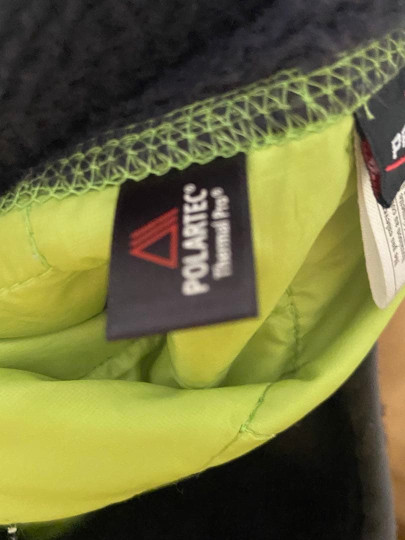 モ*ー様 patagonia ナノパフ ハイブリッドジャケットr2 ゲッコウグリ