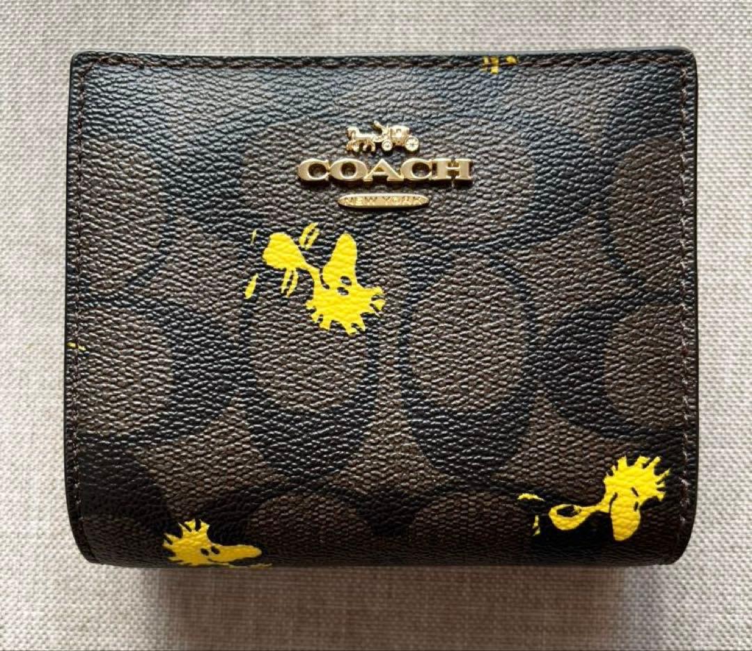 期間限定値下げ♪ COACH PEANUTS コラボ 折り財布 ウッドストック