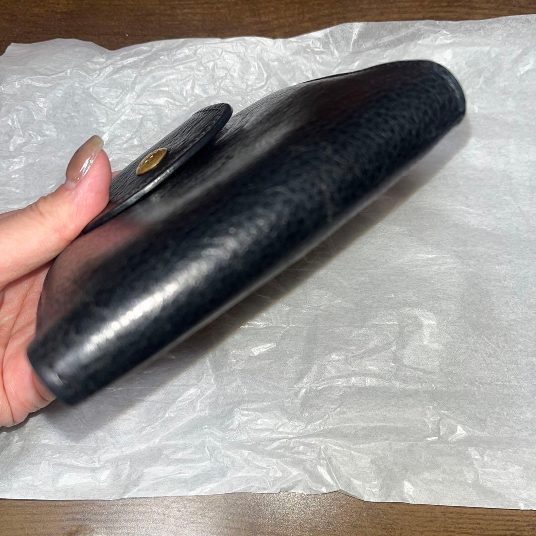 イルビゾンテ　本革二つ折り財布　ブラック