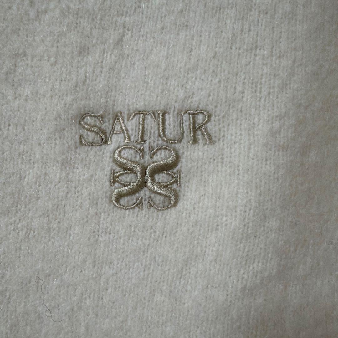 SATUR アイボリー カーディガン 長袖
