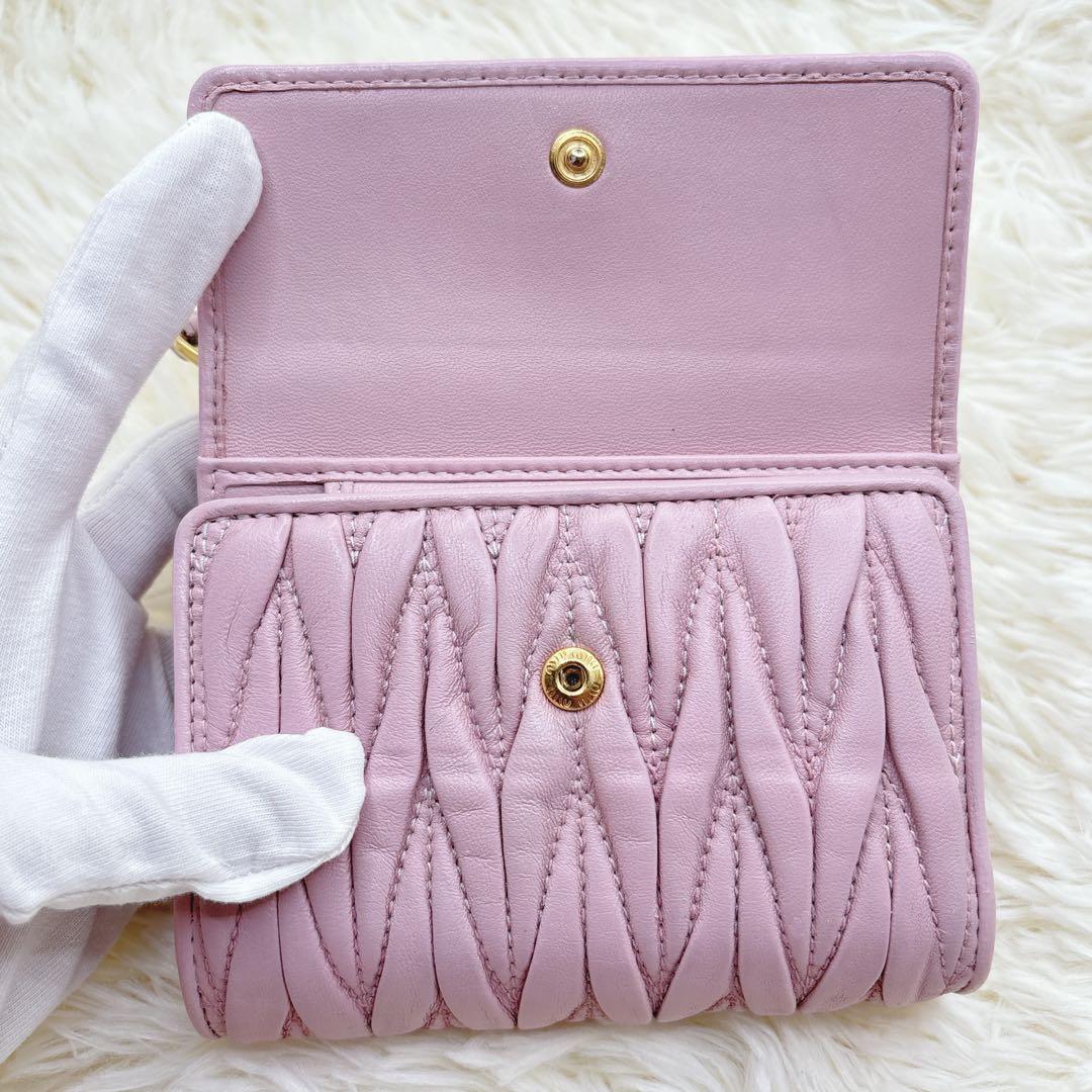 極美品✨miumiuミュウミュウ マテラッセ 三つ折り財布 ピンク RFID