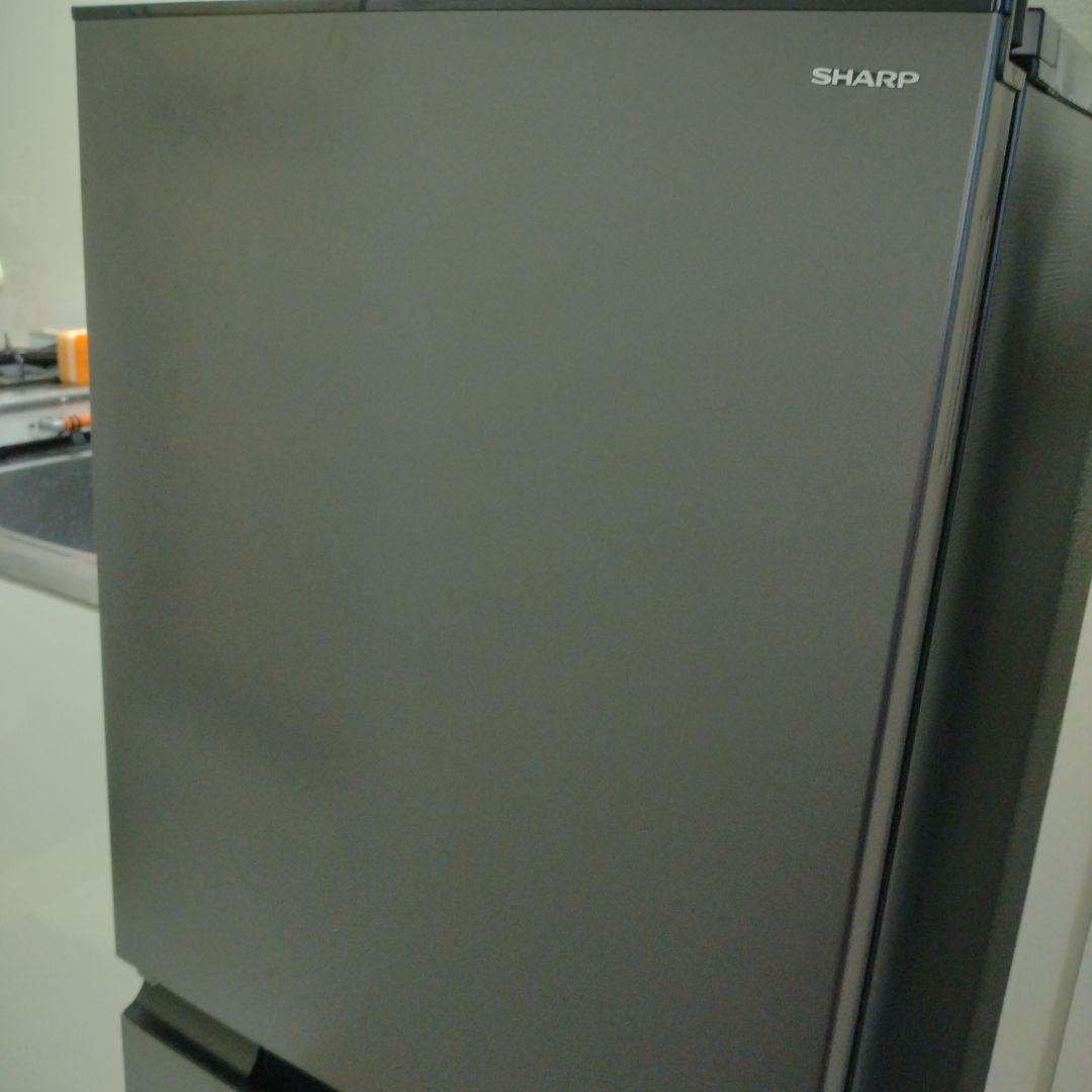 【チェルシー】SHARP 2024年製どっちも付替可能ドア冷蔵庫152Ｌ