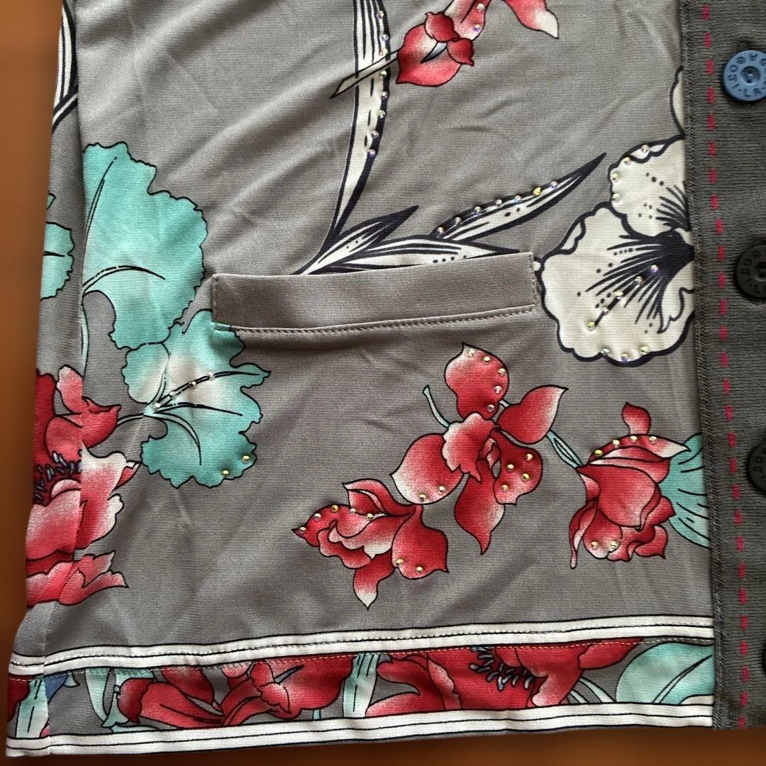 伊太利屋　美品　花柄グレーの長袖カーディガン