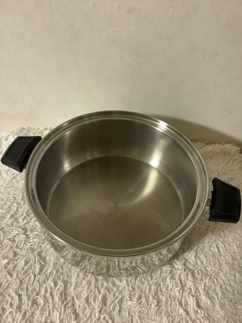 ロイヤルクイーン　６コートと大フライパン　IH非対応