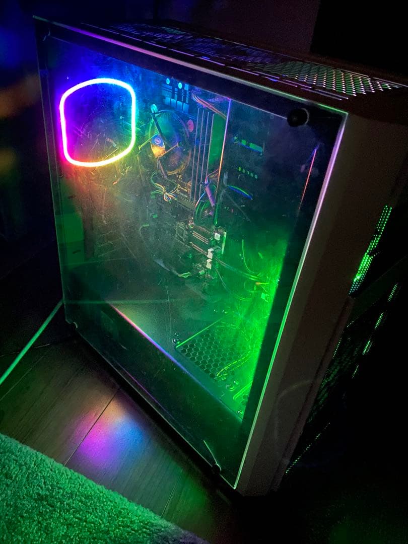 ゲーミングPC ryzen 7 GTX1070搭載