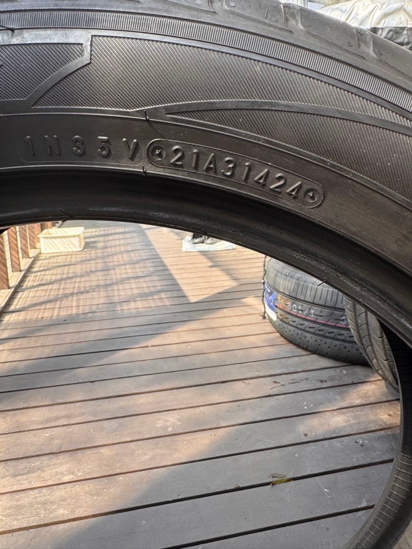 TOYO TRANPATH mp7 235/50R18 夏タイヤ　18インチ
