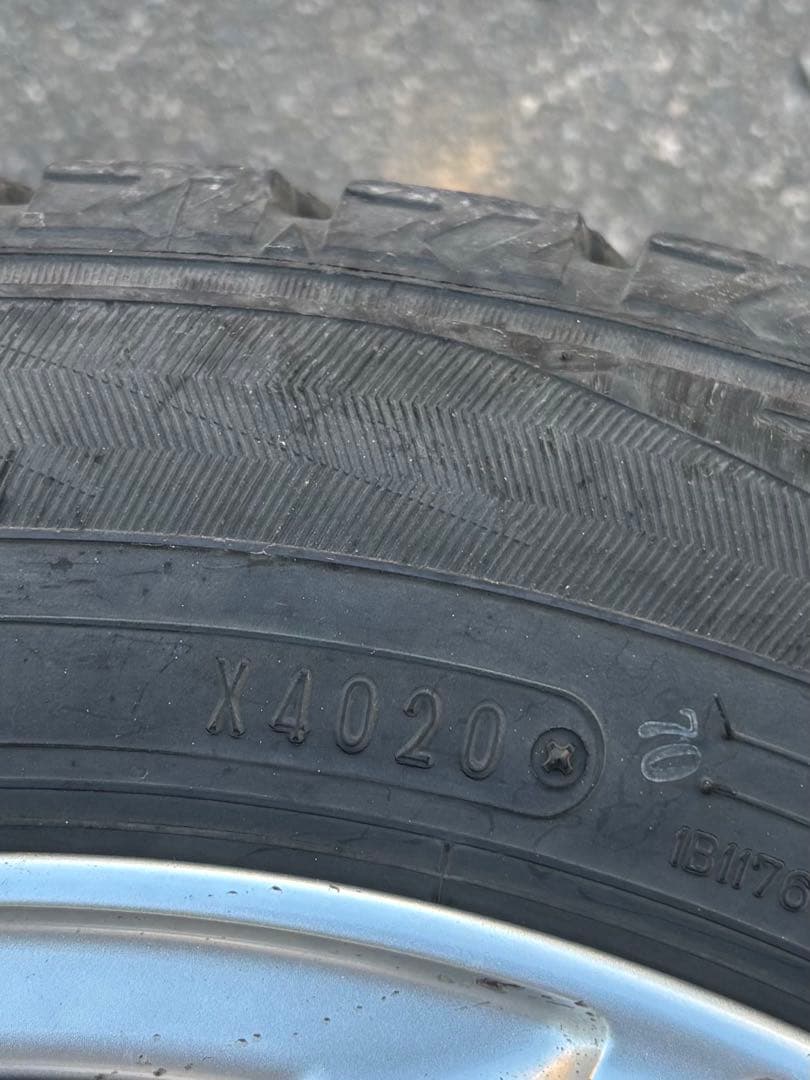 ダンロップ スタッドレス 14インチ ホイールセット タンク ルーミー