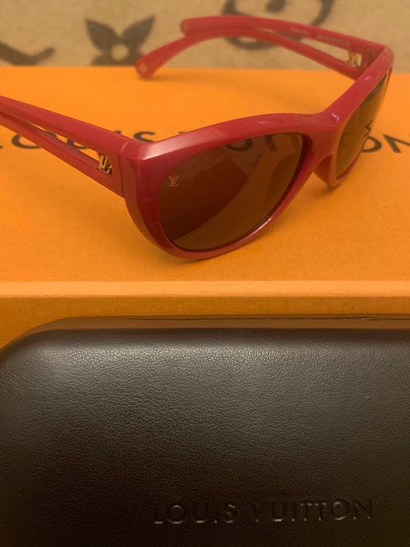 スイカ　Louis Vuitton ルイヴィトン　サングラス