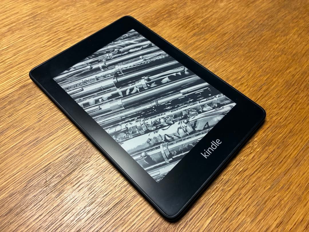 美品 32GB/広告無Kindle Paperwhite 第10世代 純正カバー
