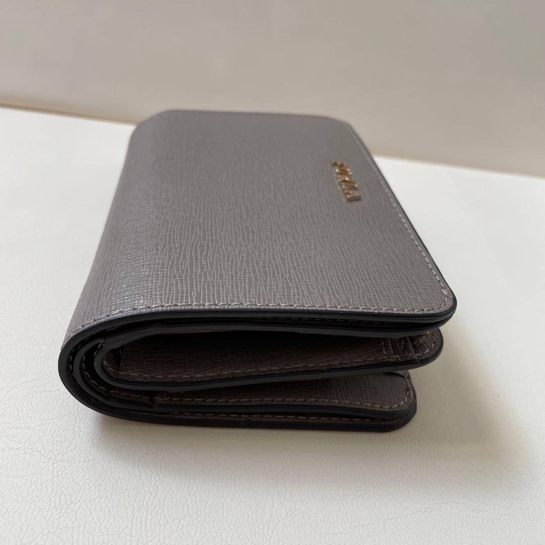 FURLA 二つ折り財布 グレー 保存袋付き