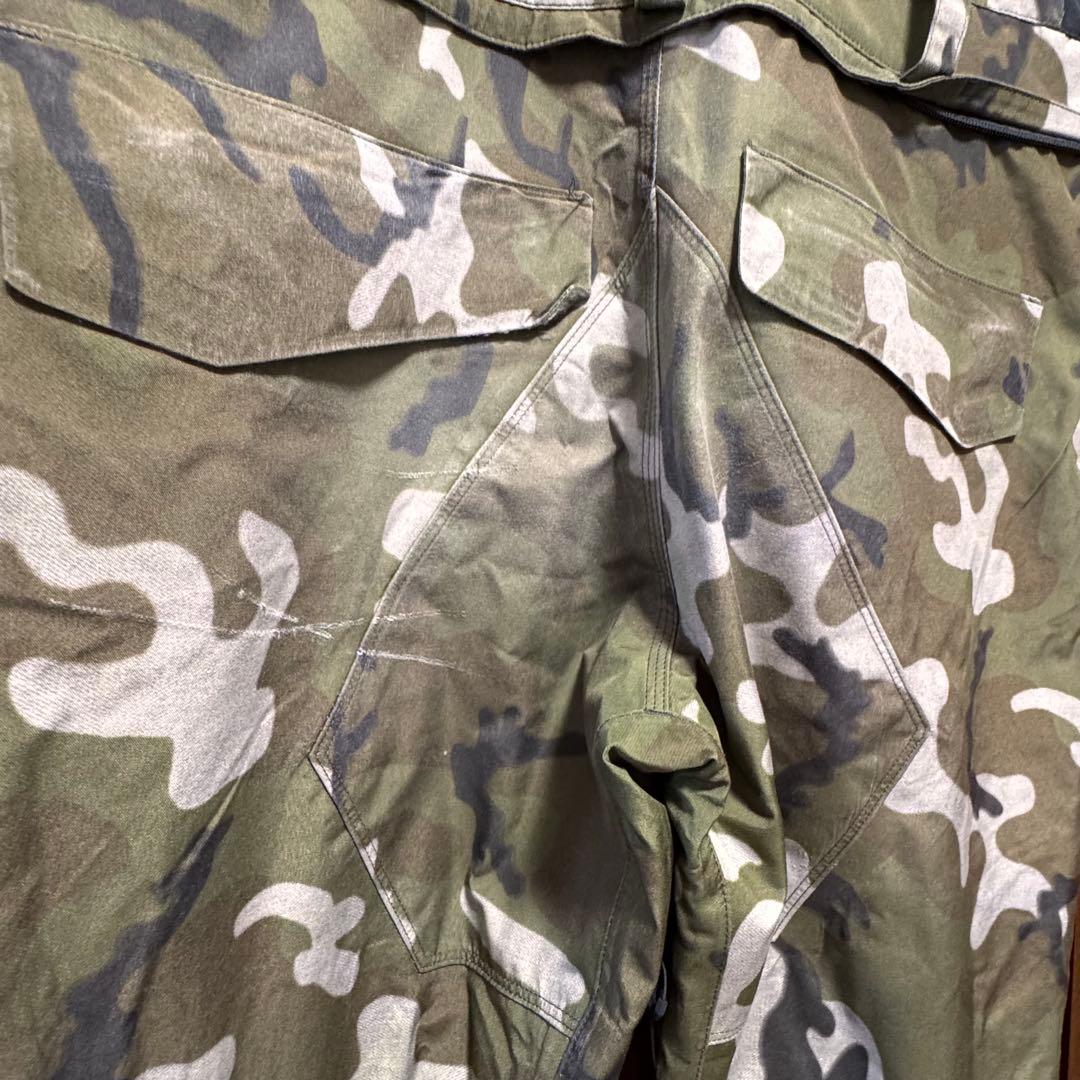 VOLCOM GORE-TEX ビブパン 迷彩柄