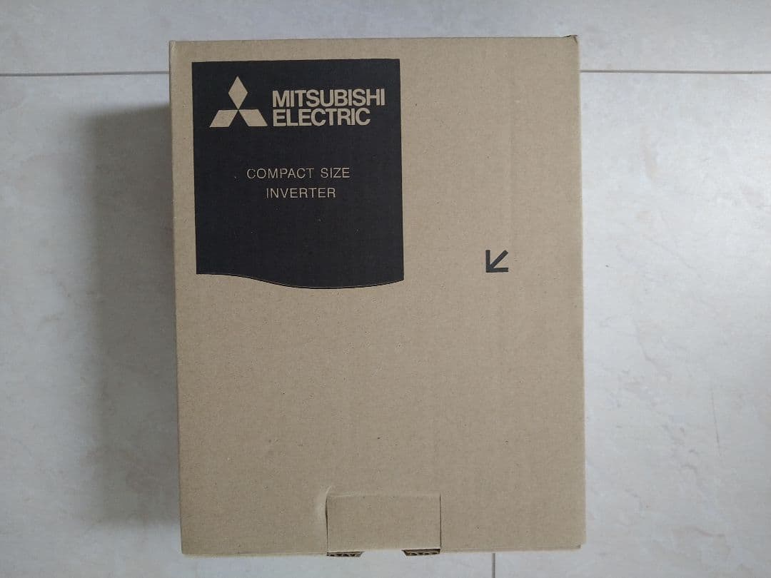 【新品未開封】三菱電機インバータ FR-D720-0.4K