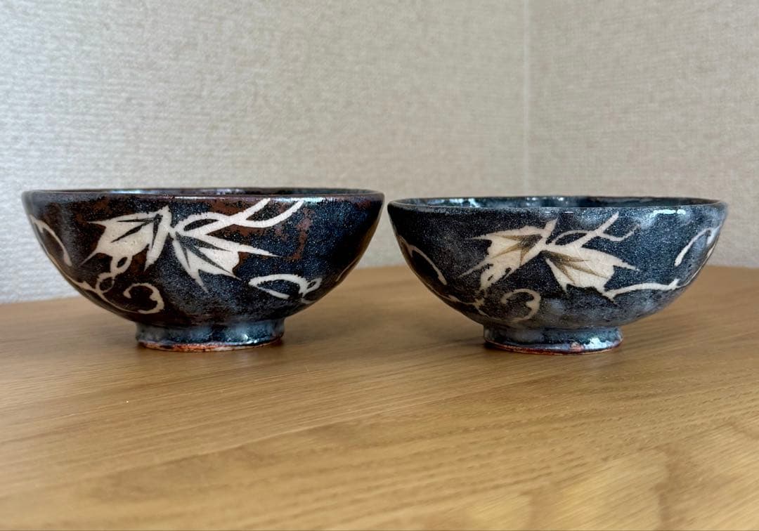 美濃・玉山窯 鼠志野ぶどう夫婦茶碗（2客セット）未使用品