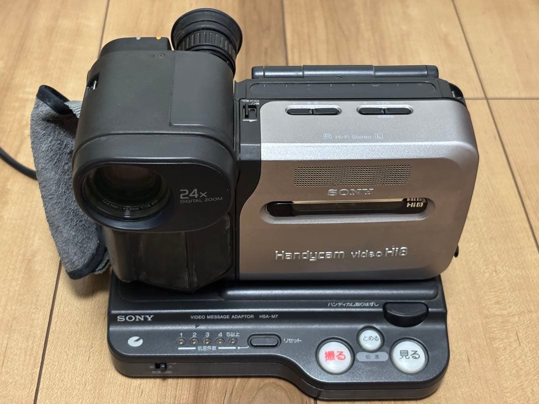 動作品 SONY ソニー 8mm テープ ビデオカメラ CCD-RV100
