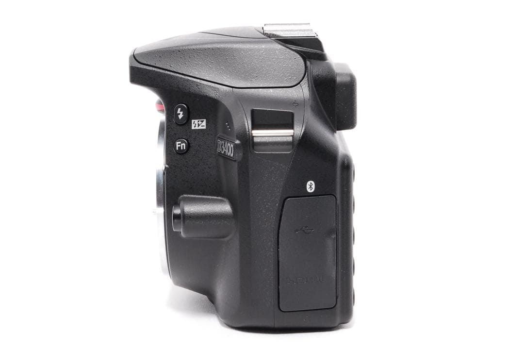ショット数少なめ◆新品級◆Nikon D3400◆高性能AF-P◆一眼レフカメラ