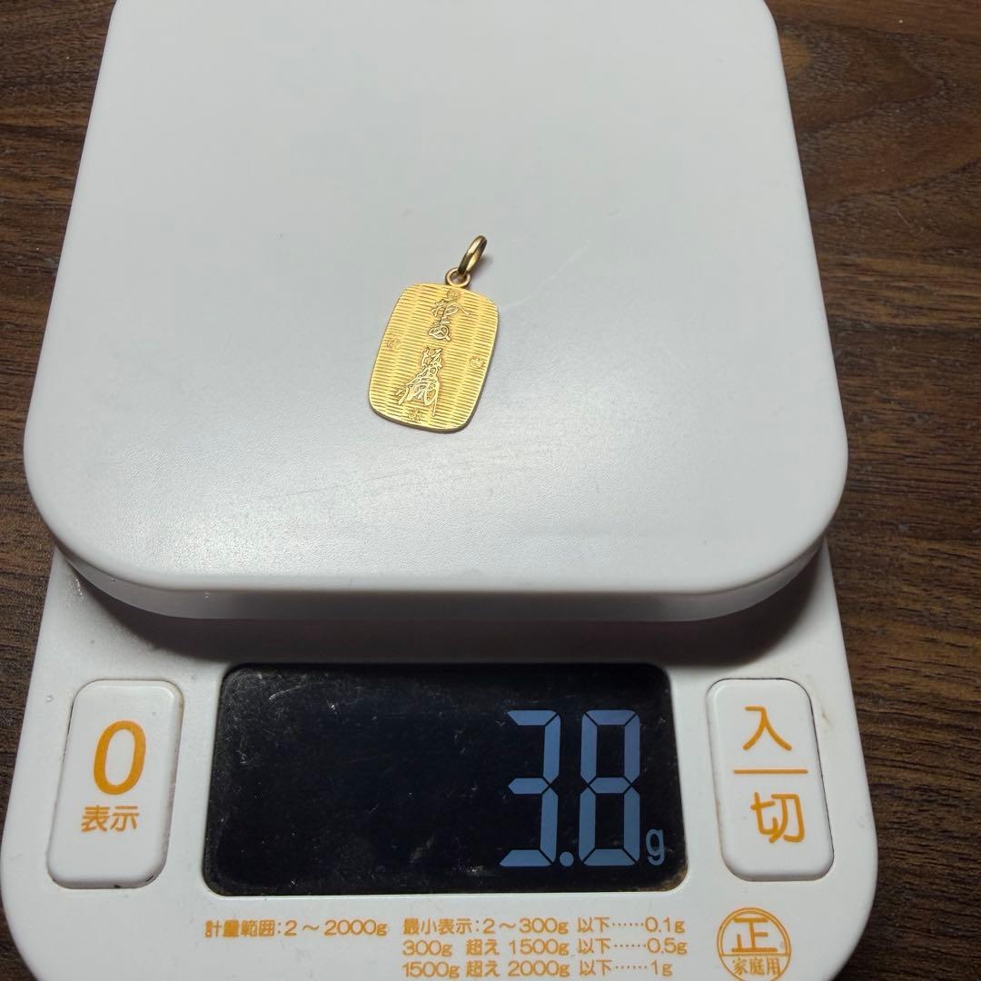 K18 ペンダントトップ 御守り風 ゴールド 約3.7g 18金 和風デザイン