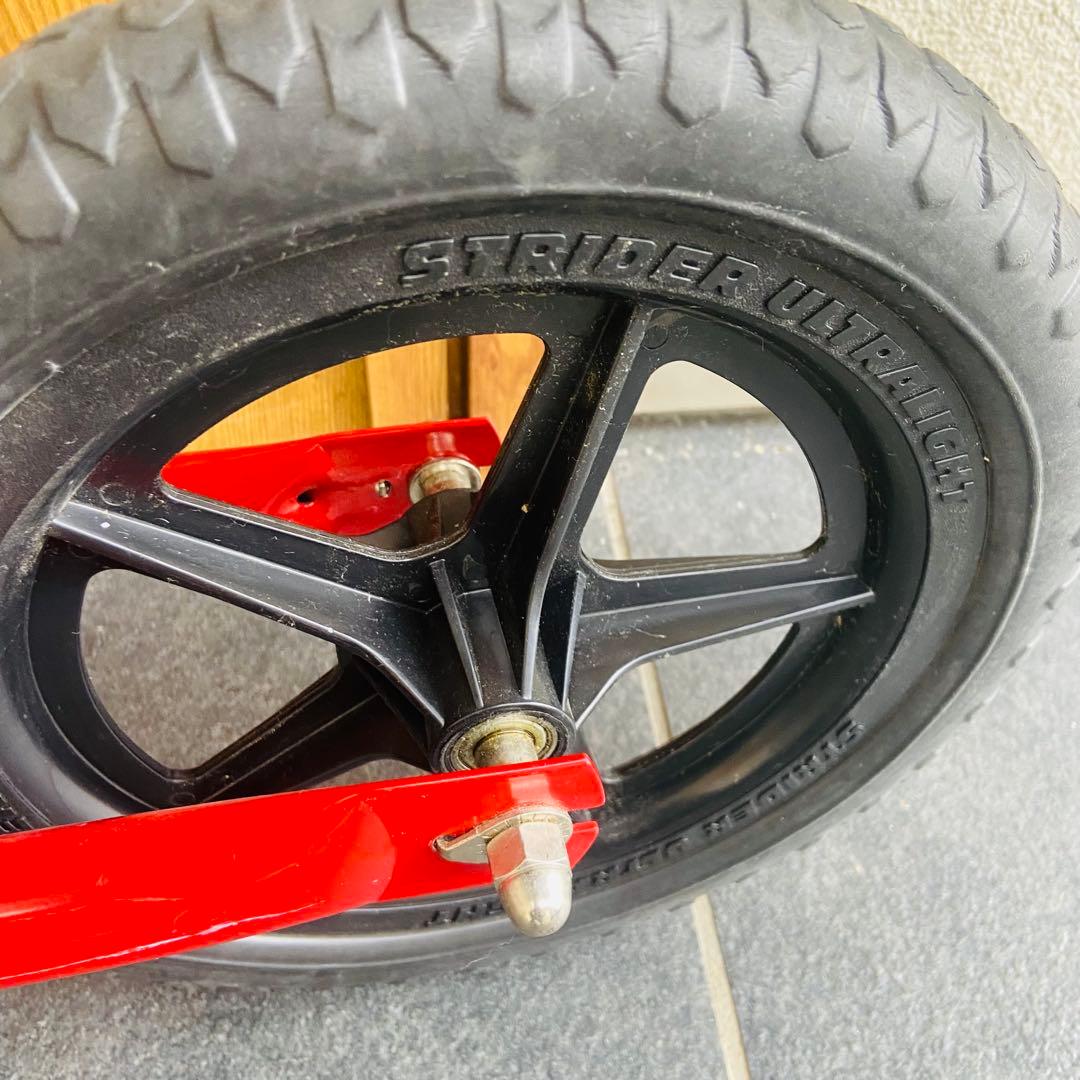 ストライダー クラシック12 STRIDER CLASSIC レッド