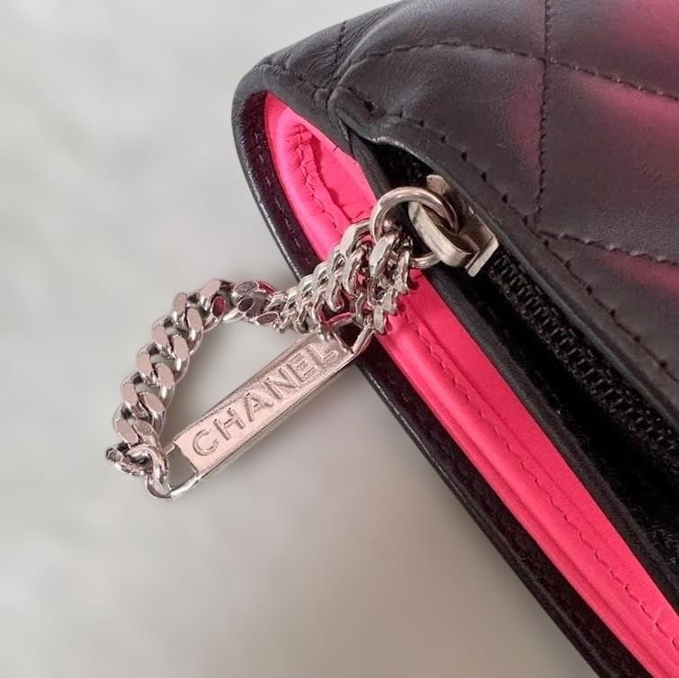 CHANEL　 カンボンライン　二つ折り財布　ラウンドファスナー