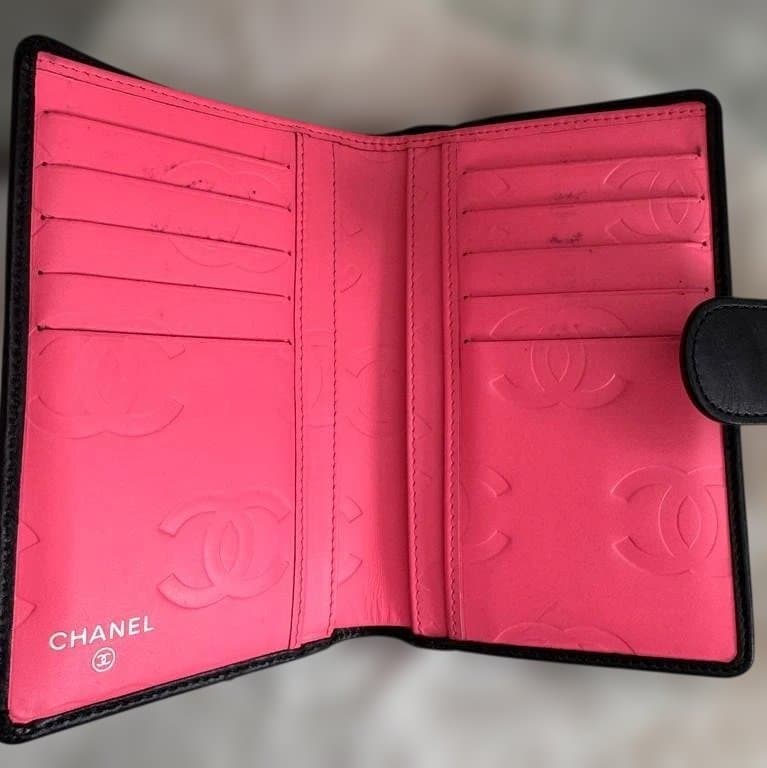 CHANEL　 カンボンライン　二つ折り財布　ラウンドファスナー