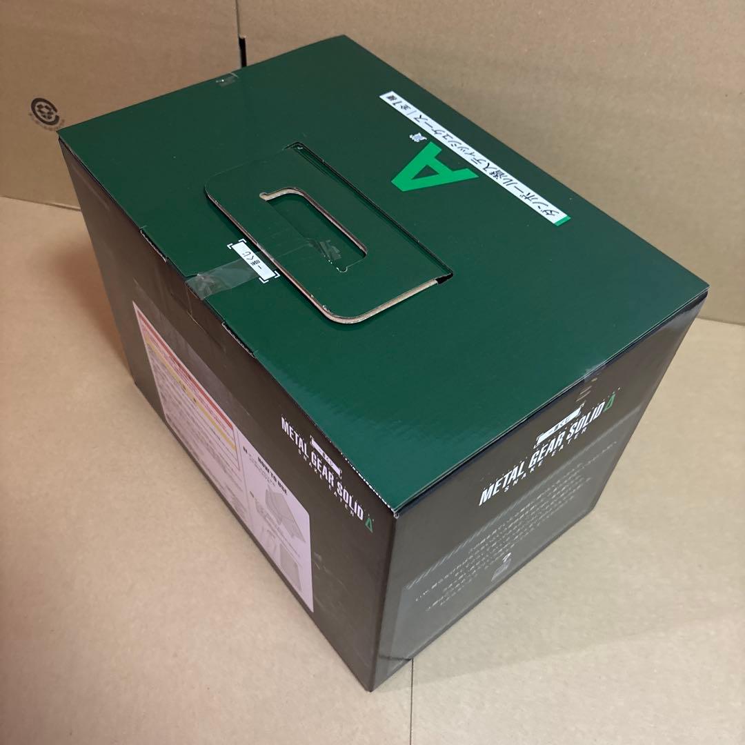 一番くじ　L GEAR SOLID a賞　ダンボール潜入ティッシュケース