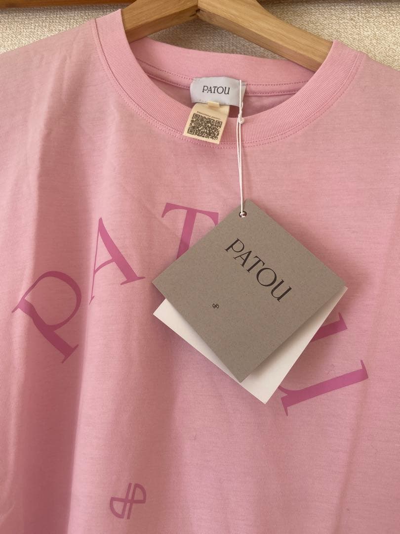 PATOU ピンク ロゴ Tシャツ