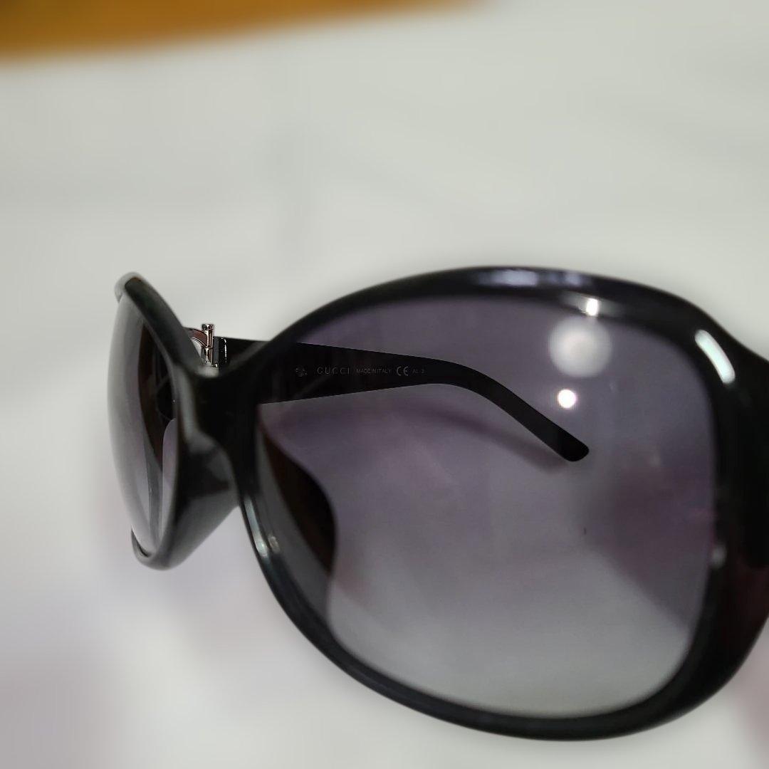 S*i様 GUCCI ブラック サングラス クリスタル装飾