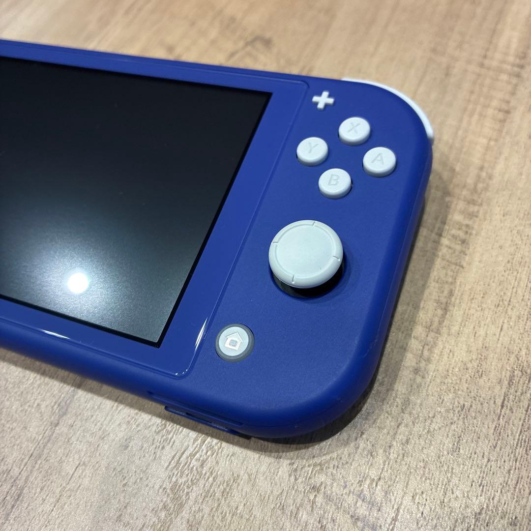 ［美品］Nintendo Switch Lite 青色 本体 充電器付き