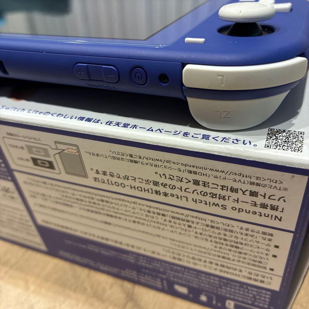 ［美品］Nintendo Switch Lite 青色 本体 充電器付き